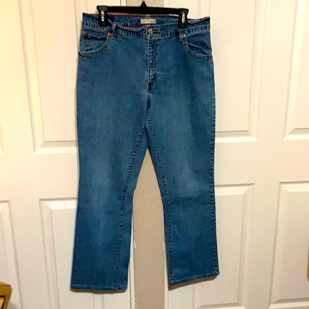 Vintage Levis 550 relaxed boot cut